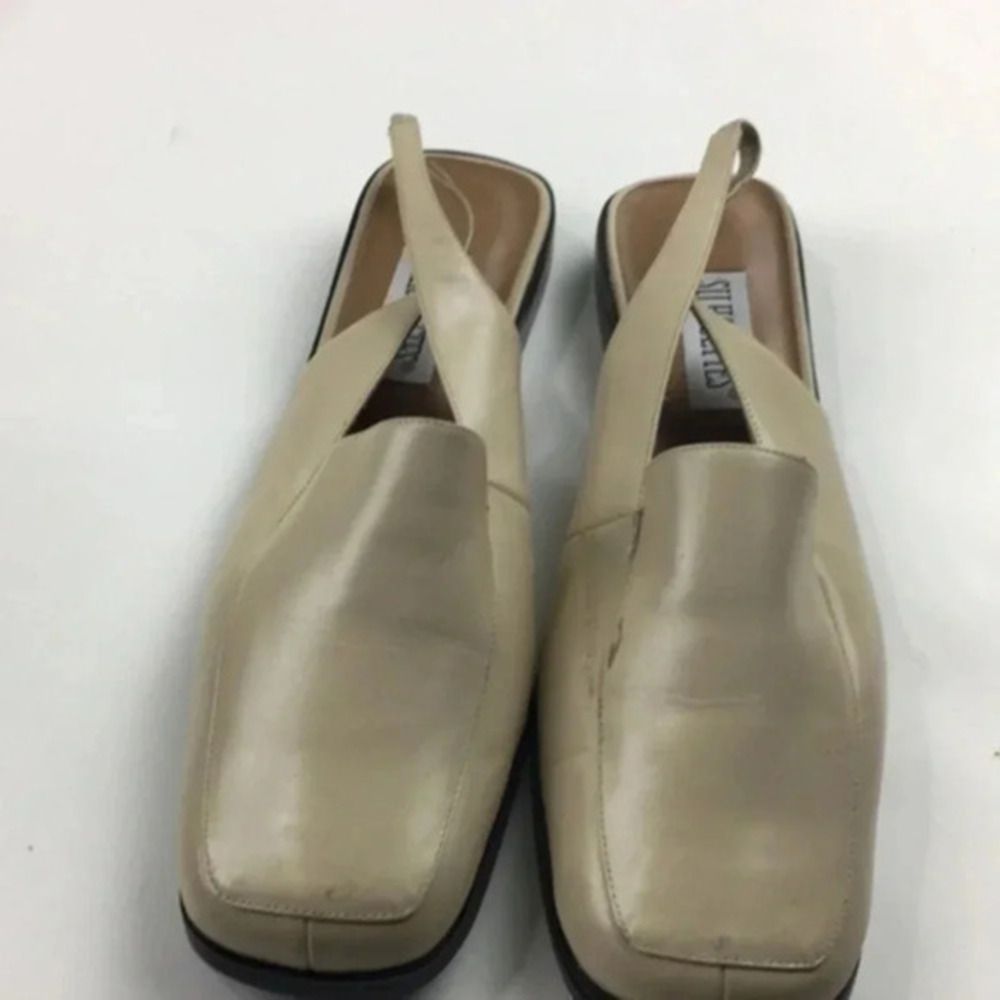 SILHOUETTES. LADIES SHOE 8W